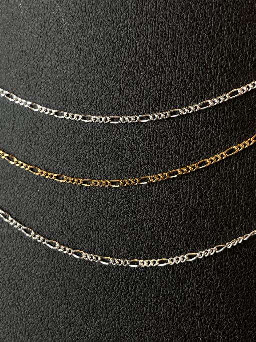 Figaro kæde i sølv og forgyldt sølv closeup