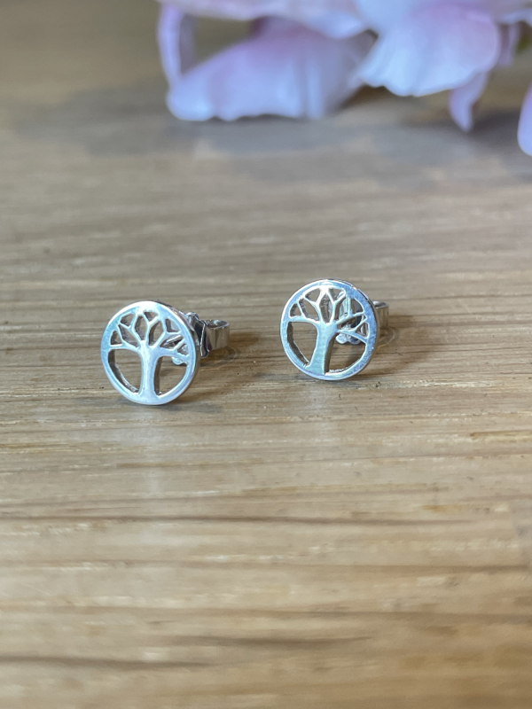 Livstræ ørestikker mellem