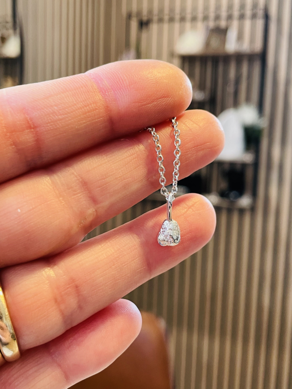 Sølv nugget vedhæng